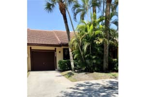 7072 Lantana Ln, Tamarac, FL 33321, Sold 07/30/21
