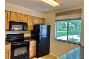 757 NW 92nd Ave, Plantation, FL 33324, Sold 05/20/21