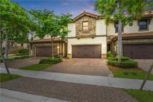 9635 Town Parc Cir S, Parkland, FL 33076, Sold 08/17/21