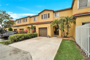 2110 SW 102nd Ave, Pembroke Pines, FL 33025, Sold 05/26/21