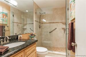 6381 Bay Club Dr, Fort Lauderdale, FL 33308, Sold 07/13/21