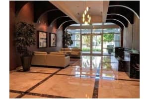 315 NE 3rd Ave, Fort Lauderdale, FL 33301, Sold 06/28/21