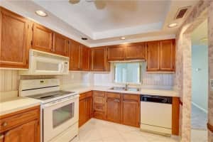 8735 Ramblewood Dr, Coral Springs, FL 33071, Sold 06/18/21