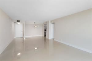 3031 N Ocean Blvd, Fort Lauderdale, FL 33308, Sold 06/08/21