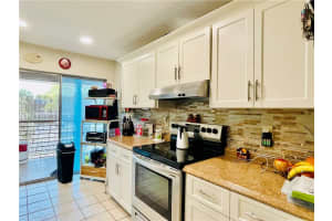 2800 Riverside Dr, Coral Springs, FL 33065, Sold 06/01/21