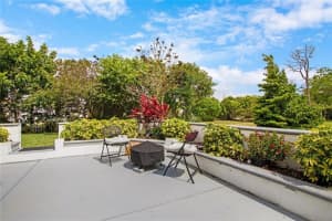 7004 NW 95th Ave, Tamarac, FL 33321, Sold 05/28/21