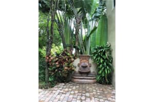 432 NW 87th Ln, Coral Springs, FL 33071, Sold 05/24/21