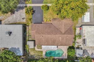 10446 SW 52nd St, Cooper City, FL 33328, Sold 06/10/21