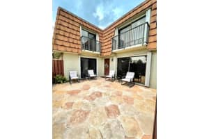 11921 SW 11th Ct, Davie, FL 33325, Sold 06/11/21