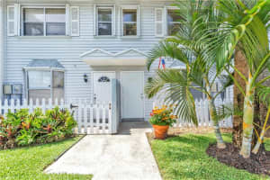 MLS# F10281235, Fort Lauderdale, Florida 33305