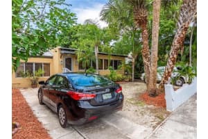 3305 NE 16th Ct, Fort Lauderdale, FL 33305, Sold 09/17/21