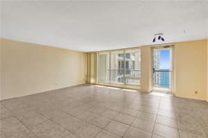 4280 Galt Ocean Dr, Fort Lauderdale, FL 33308, Sold 05/10/21
