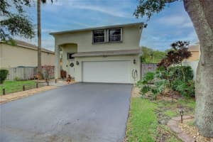 4813 NW 14th Dr, Coconut Creek, FL 33063, Sold 05/26/21