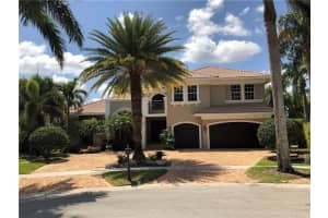700 Cardinal St, Plantation, FL 33324, Sold 07/09/21