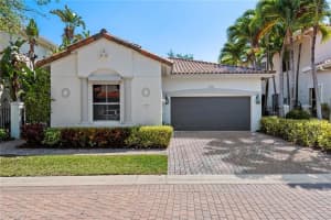 1437 Mariner Way, Hollywood, FL 33019, Sold 06/10/21