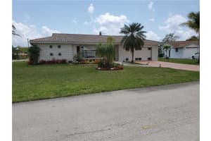 8900 NW 70th Ct, Tamarac, FL 33321, Sold 06/04/21