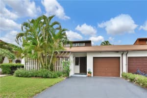 10048 SW 16th St, Pembroke Pines, FL 33025, Sold 06/28/21