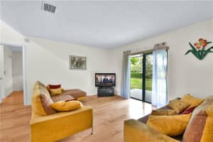 10048 SW 16th St, Pembroke Pines, FL 33025, Sold 06/28/21