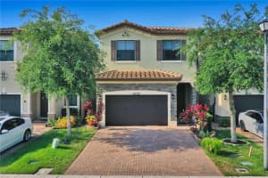 4733 NW 59th St, Tamarac, FL 33319, Sold 06/15/21