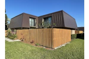 5621 SE Windsong Ln, Stuart, FL 34997, Sold 06/01/21