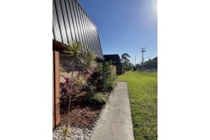 5621 SE Windsong Ln, Stuart, FL 34997, Sold 06/01/21