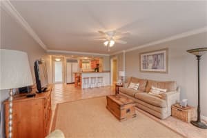 Riviera Towers, 401 SE 25th Ave, Fort Lauderdale, FL 33301, Sold 09/29/21