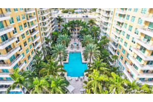 625 Casa Loma Blvd, Boynton Beach, FL 33435, Sold 06/09/21