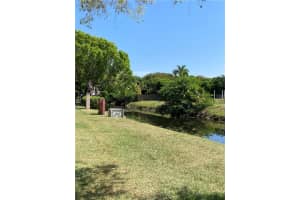 2736 S University Dr, Davie, FL 33328, Sold 06/01/21