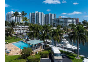 3200 NE 29th St, Fort Lauderdale, FL 33308, Sold 11/30/21