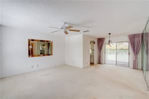 10401 NW 83rd St, Tamarac, FL 33321, Sold 05/24/21