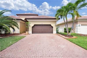 3330 SW 195th Terrace, Miramar, FL 33029, Sold 07/02/21