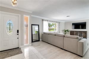 191 SW 75th Ave, Plantation, FL 33317, Sold 06/30/21