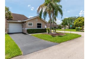 1249 W Lakes Dr, Deerfield Beach, FL 33442, Sold 06/04/21