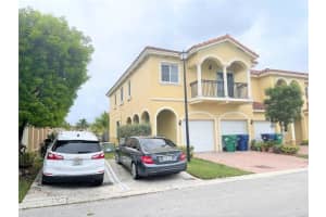 7061 SW 165th Ave, Miami, FL 33193, Sold 06/17/21
