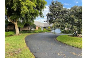 44 Cayuga Rd, Sea Ranch Lakes, FL 33308, Sold 06/25/21