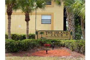 9000 NW 28th Dr, Coral Springs, FL 33065, Sold 06/18/21