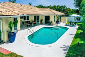 2453 SW 23rd Cranbrook Dr, Boynton Beach, FL 33436, Sold 06/10/21