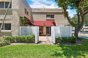 503 NW 98th Ave, Plantation, FL 33324, Sold 07/12/21
