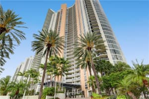 18911 Collins Ave, Sunny Isles Beach, FL 33160, Sold 10/25/21