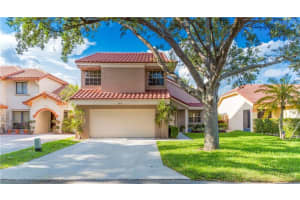 9421 NW 18th Dr, Plantation, FL 33322, Sold 07/05/21