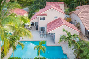 9421 NW 18th Dr, Plantation, FL 33322, Sold 07/05/21