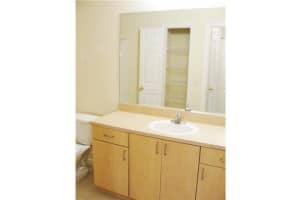 533 NE 3rd Ave, Fort Lauderdale, FL 33301, Sold 08/18/21