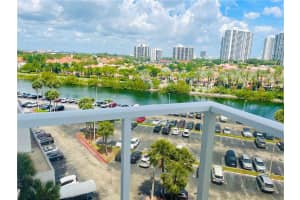 3731 N Country Club Dr, Aventura, FL 33180, Sold 07/09/21