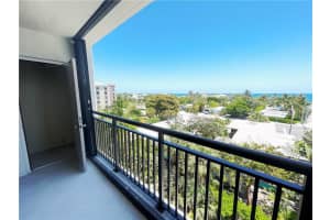 2300 NE 33rd Ave, Fort Lauderdale, FL 33305, Sold 09/15/21