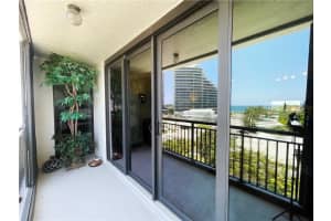2300 NE 33rd Ave, Fort Lauderdale, FL 33305, Sold 09/15/21