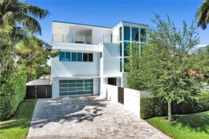 3019 NE 20th Ct, Fort Lauderdale, FL 33305, Sold 06/30/21