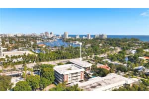 2426 SE 17th St, Fort Lauderdale, FL 33316, Sold 07/16/21