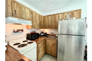 5162 NE 6th Ave, Oakland Park, FL 33334, Sold 07/01/21