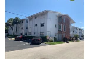 224 Hibiscus Ave, Lauderdale-By-The-Sea, FL 33308, Sold 06/25/21
