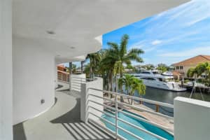 632 3rd Key Dr, Fort Lauderdale, FL 33304, Sold 08/16/21